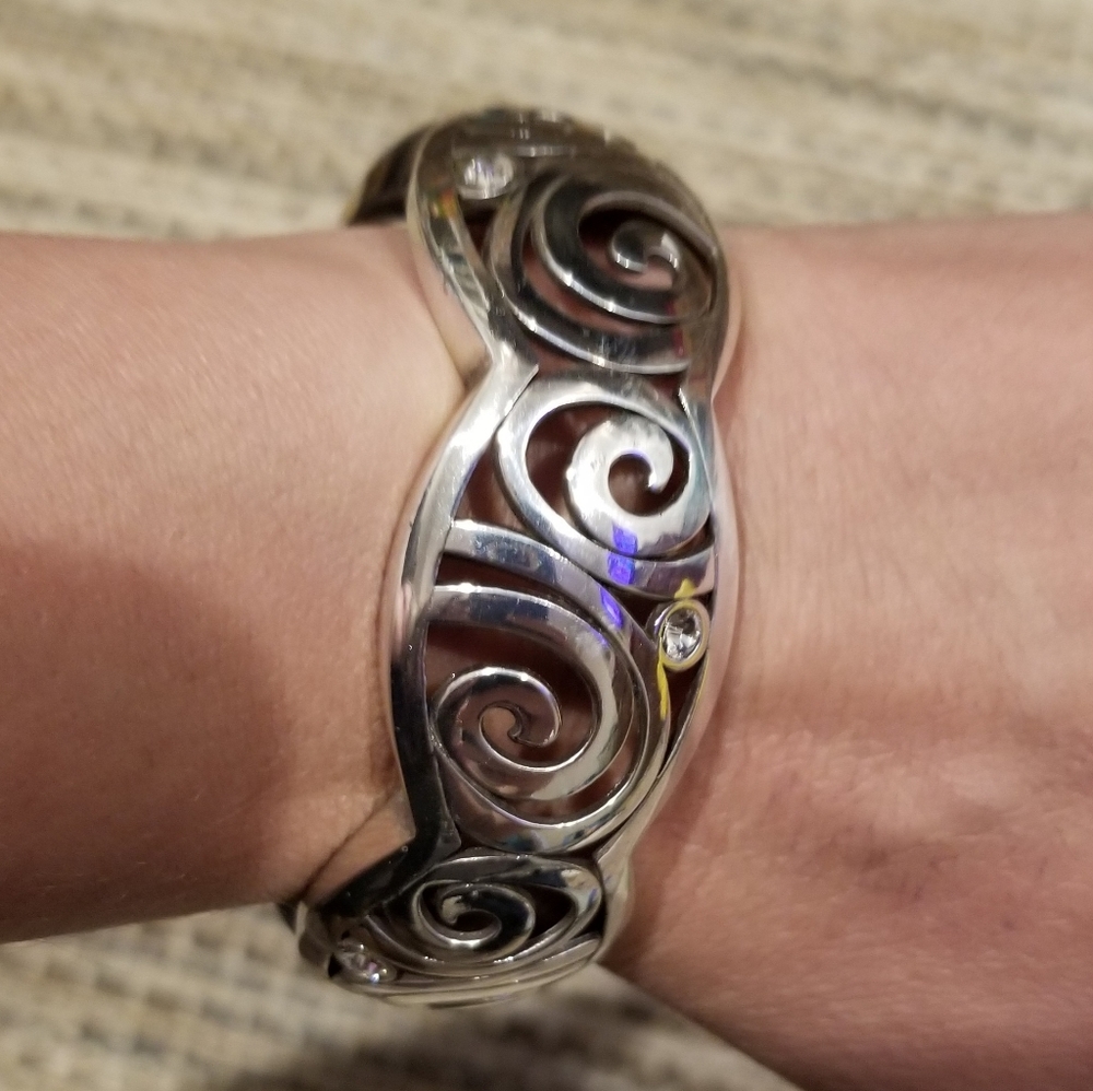 Brighton Bangle